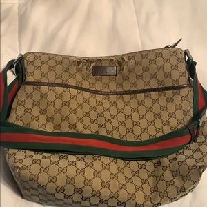 Authentic Gucci Shoulder Bag/Crossbody Bag!